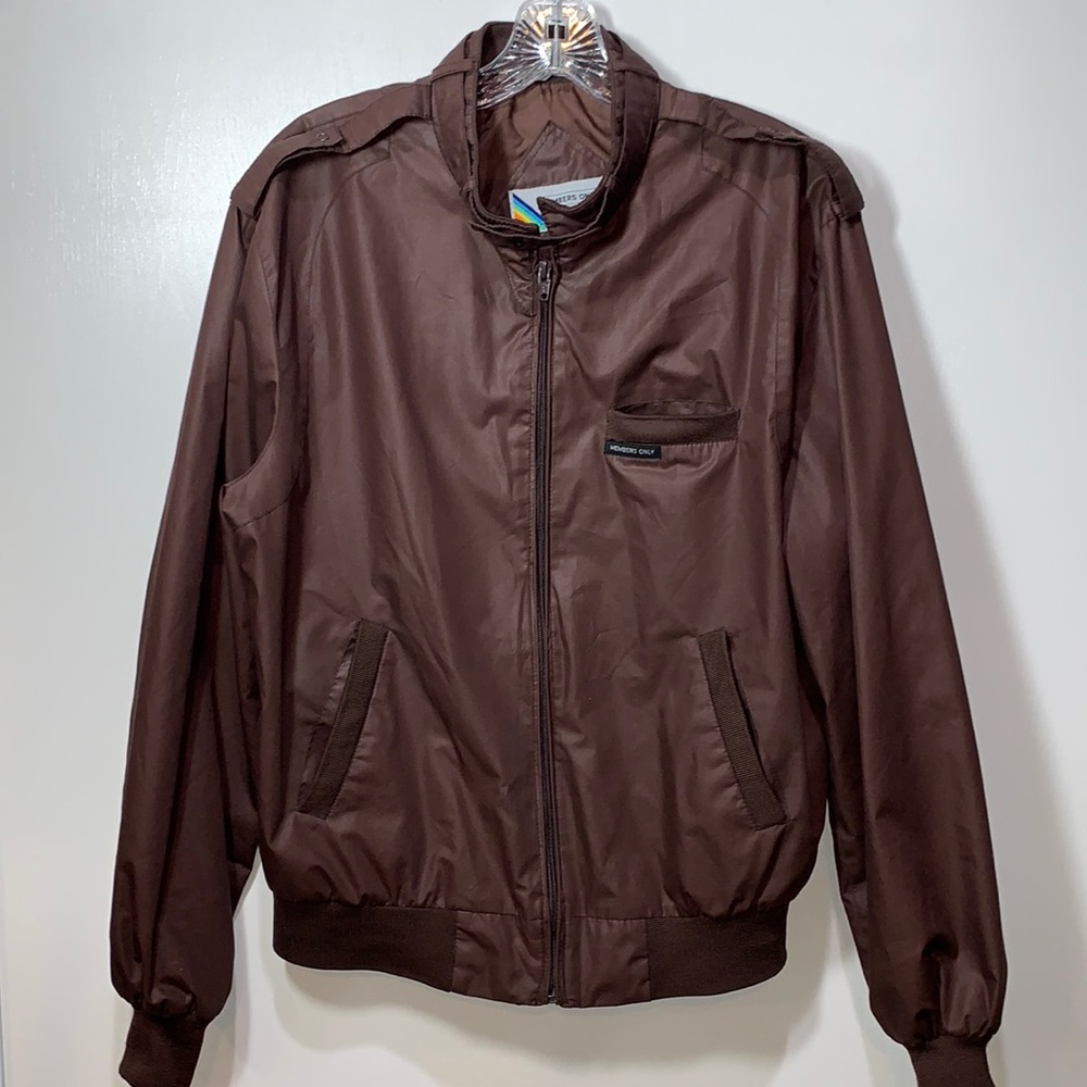 Vintage 1980’s Burgundy Zip-up Members Only Lightweight Jacket 42